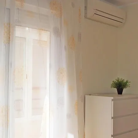 Apartamento Naufrago Торевьиа